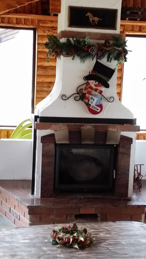 Cabana Barlogul Lupilor Villa Berevoesti Bagian luar foto